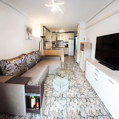 Holiday La Loma Apartment تورّيفيِخا المظهر الخارجي الصورة