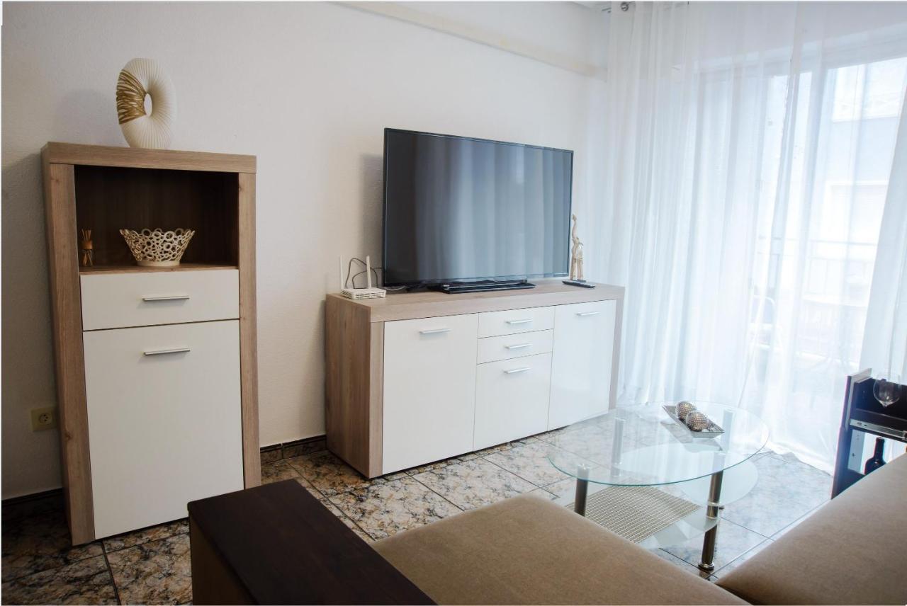 Holiday La Loma Apartment تورّيفيِخا المظهر الخارجي الصورة