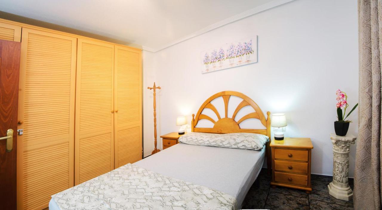 Holiday La Loma Apartment تورّيفيِخا المظهر الخارجي الصورة