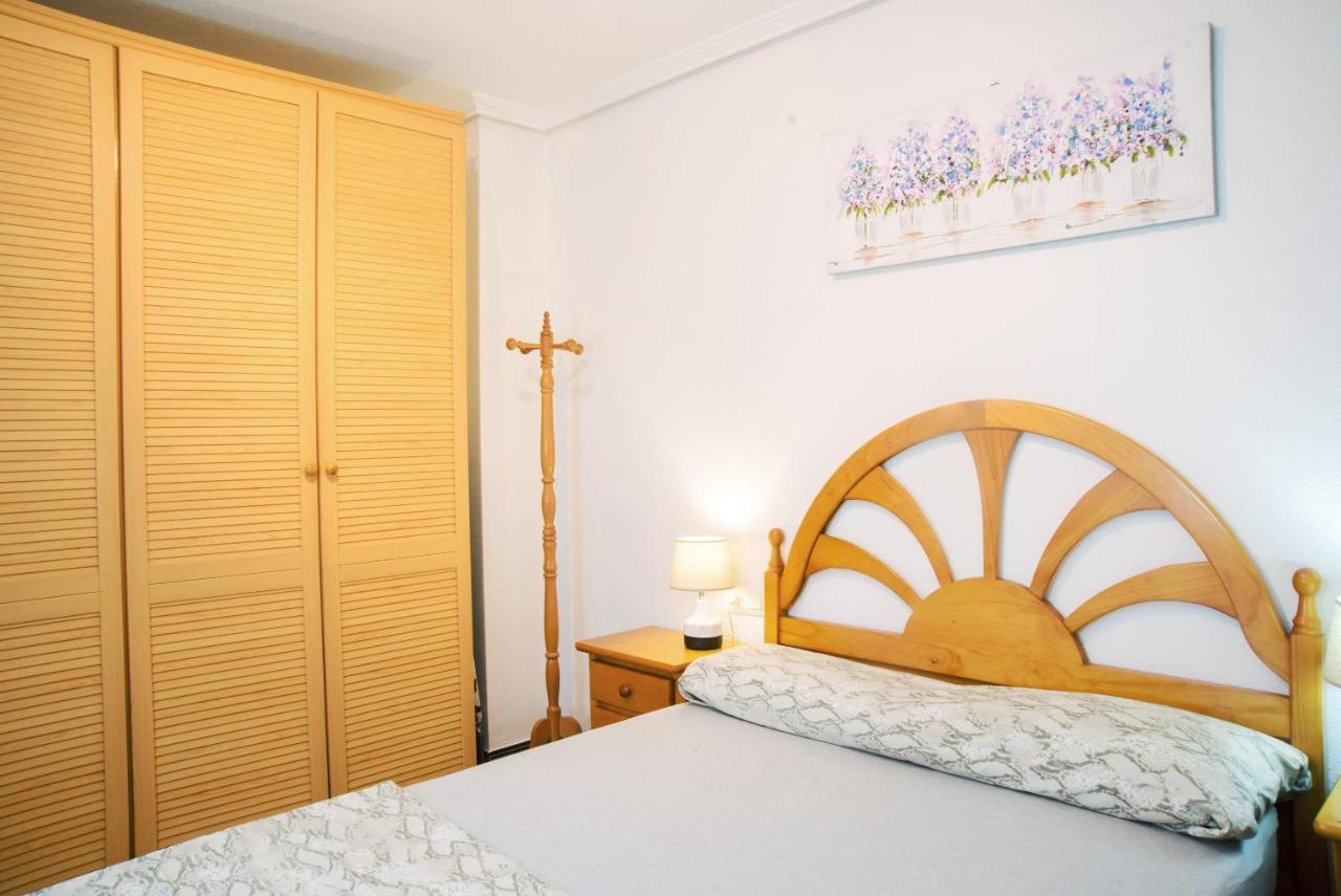 Holiday La Loma Apartment تورّيفيِخا المظهر الخارجي الصورة